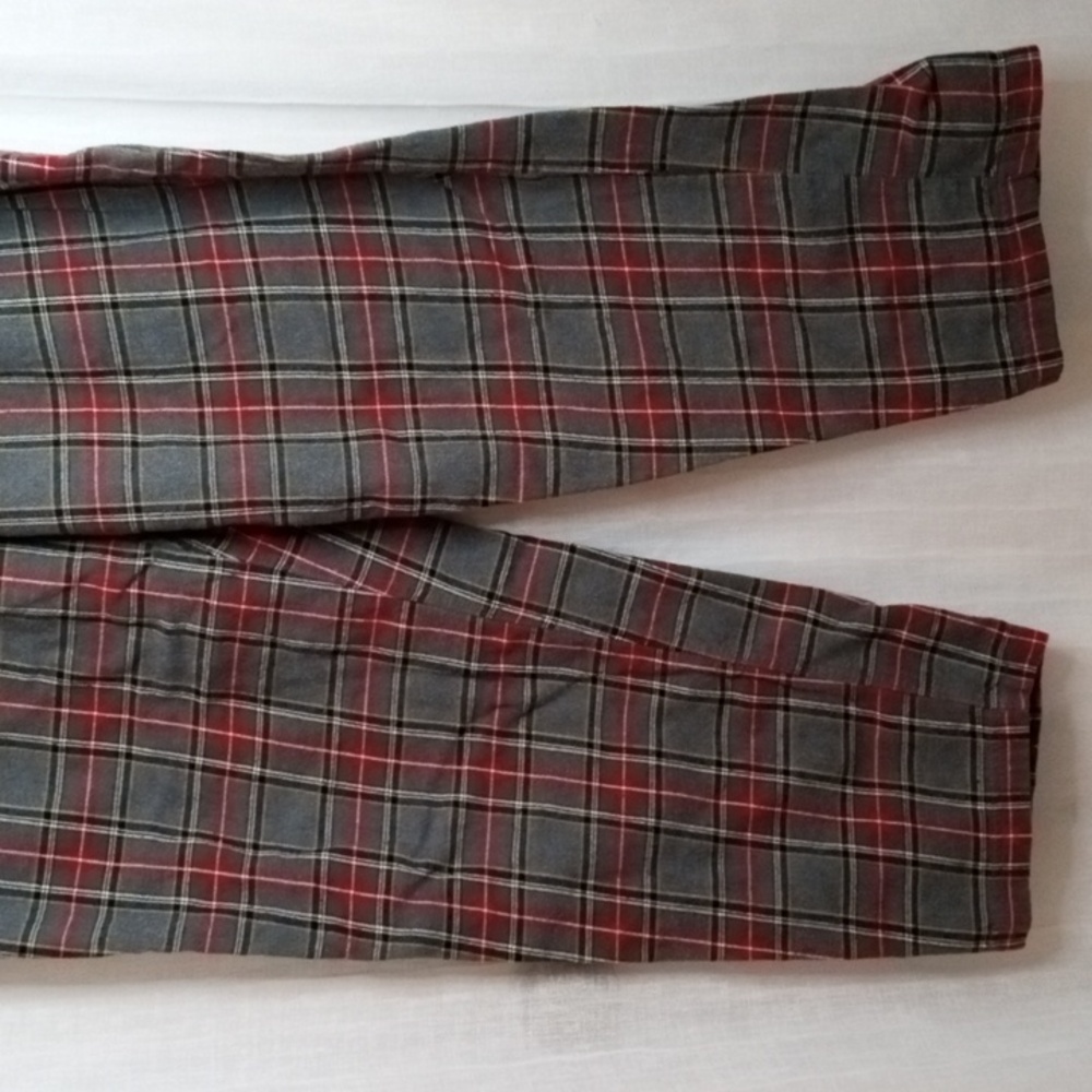 Eddie Bauer Men's Gray and Red Plaid Pants - Picture 2 of 5